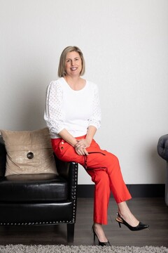 Julie Mattoon