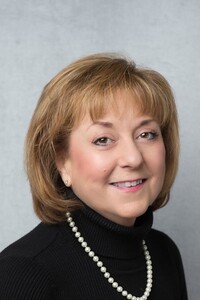 CINDY DONATI