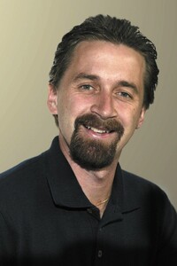 ROBERT LYONS