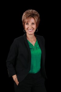 WENDY WRIGHT